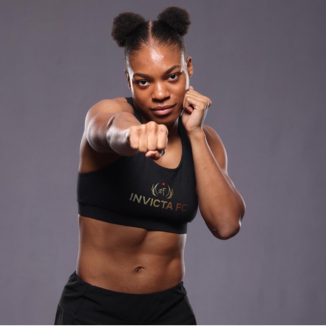 lumise-media-Quinn-1