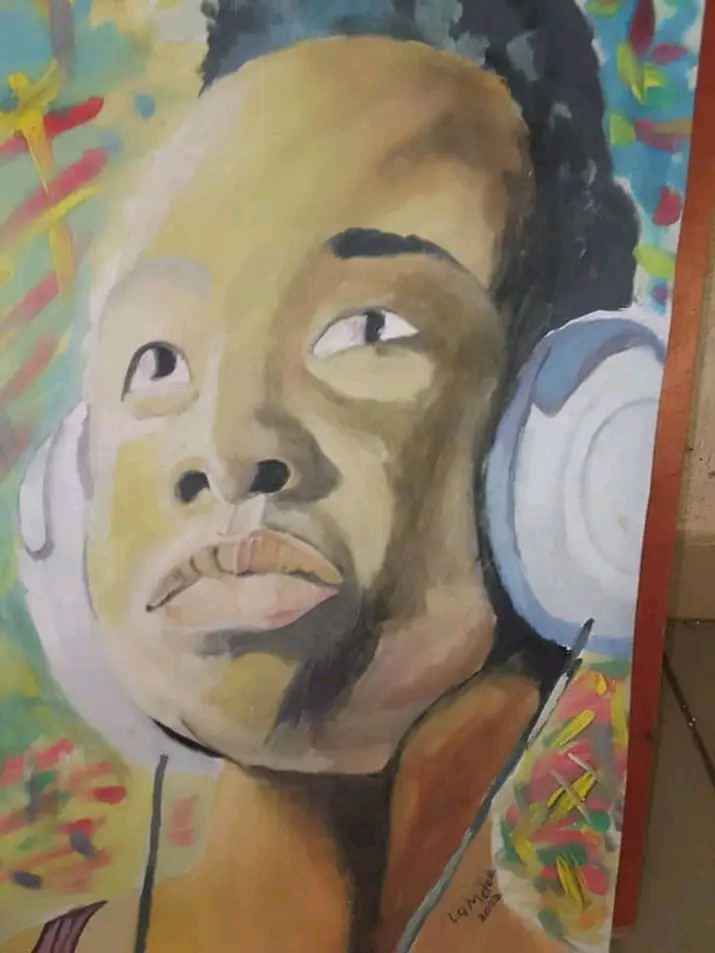 lumise-media-MusicandArtsLambertDipamolamdee